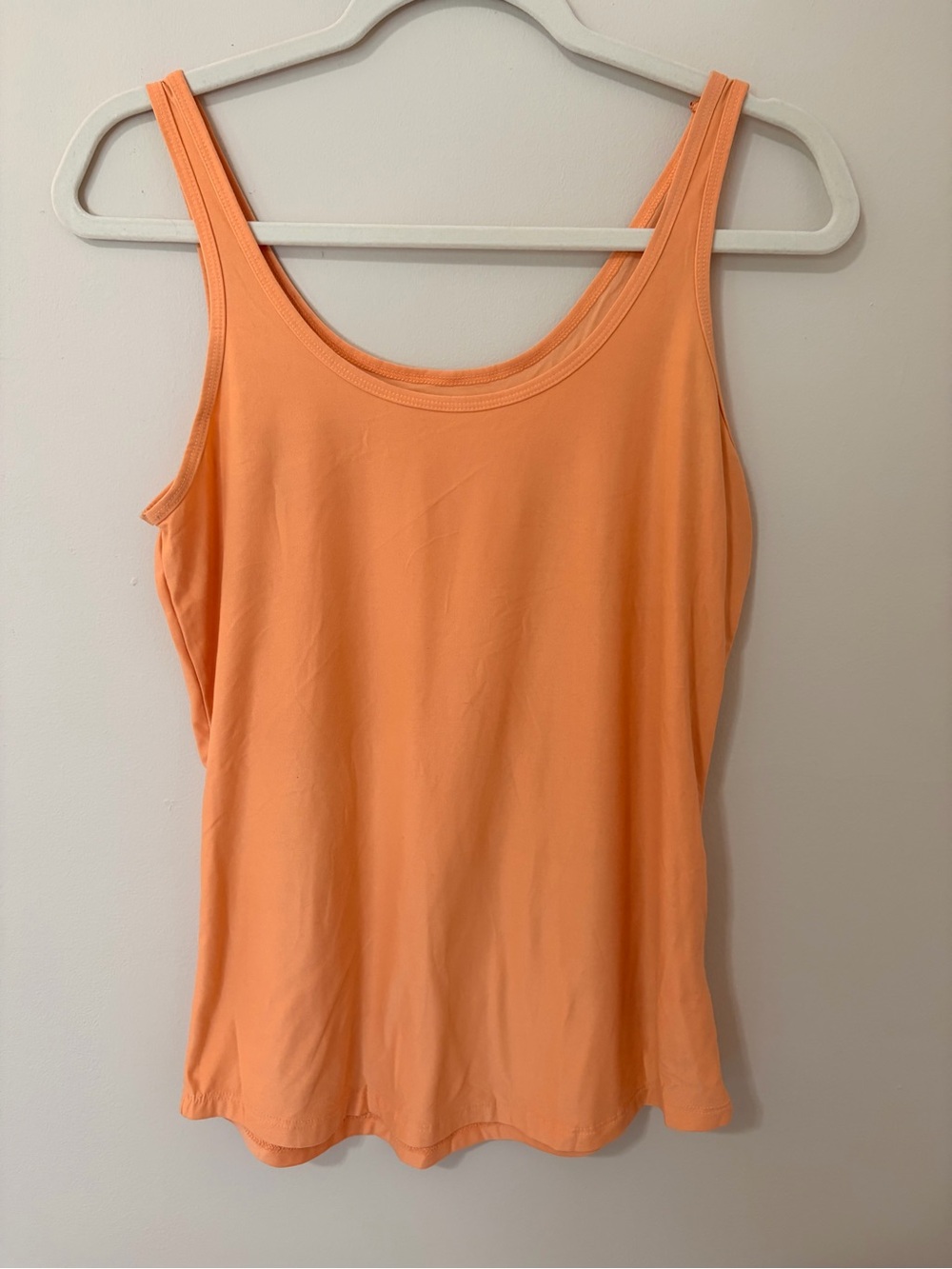No Boundaries Peach-Orange Scoop Neck Tank Top